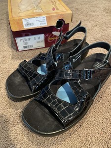 barefoot freedom sandals