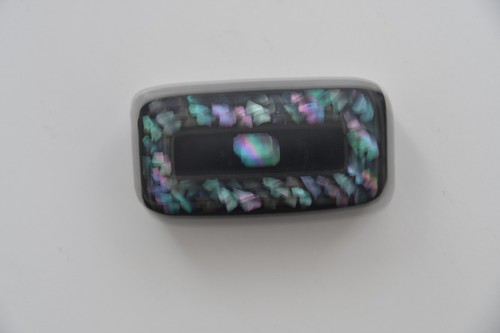VINTAGE PAPIER MACHE SNUFF BOX HINGED LID WITH INLAID MOTHER OF PEARL
