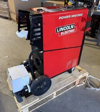 LINCOLN ELECTRIC MIG K3068-1 Welder Power MIG 256 MIG Pack w/Running Gear