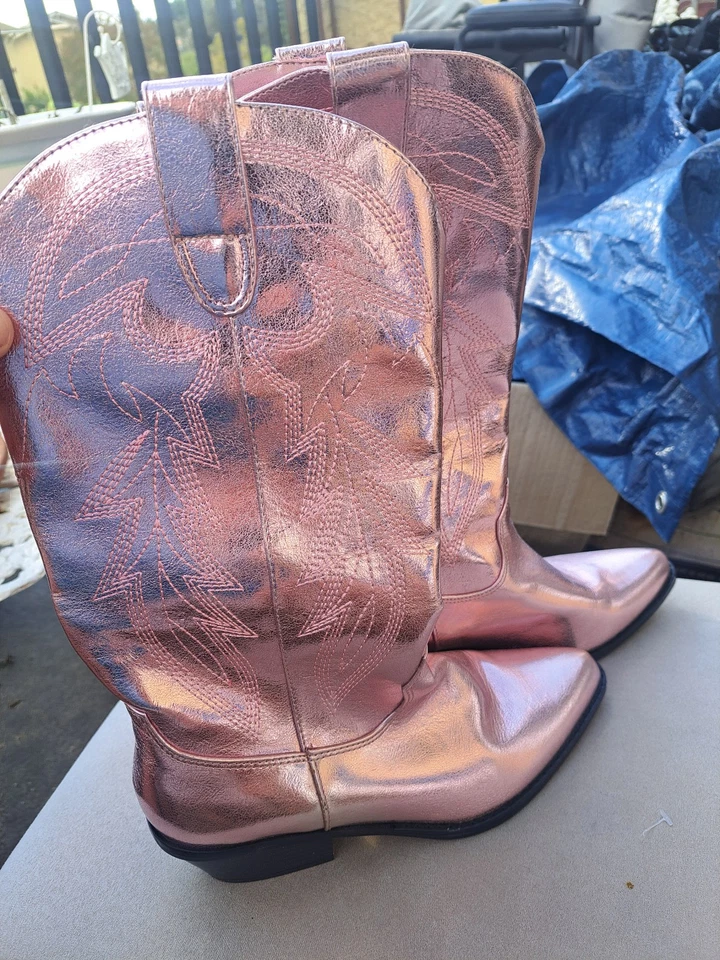 Madden Girl Women 7.5 M Pink Metallic Arizona Western Knee High Boots RARE - Image 2 of 4
