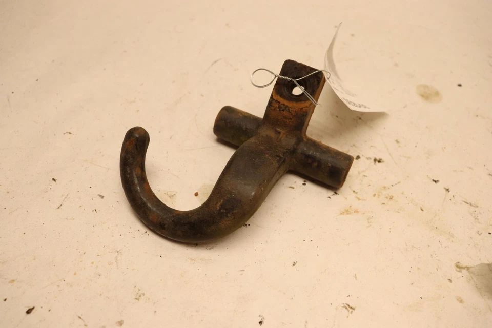 1999-2007 CHEVY SILVERADO 1500 ПЕРЕДНИЙ БУКСИРОВОЧНЫЙ КРЮК ПРИЕМНИК OEM - Изображение 2 из 4