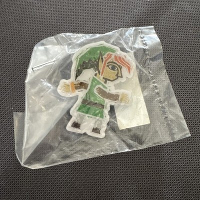 THE LEGEND OF ZELDA A LINK BETWEEN WORKDS PROMO PIN NINTENDO MERCHANDISE SEALED