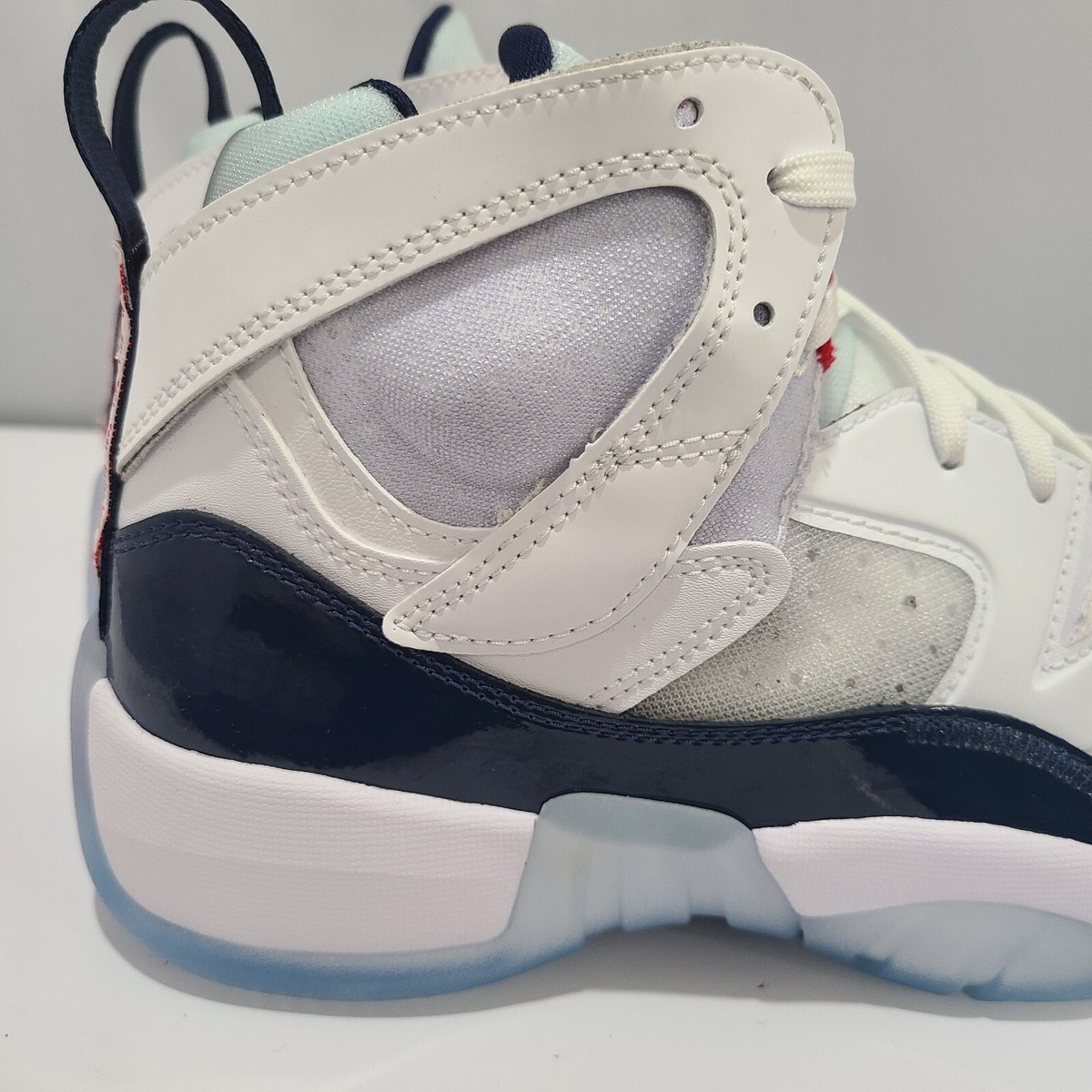 Jordan D01925-102 シューズ US 9 Jordan Jumpman Two Trey 'USA' White Navy Red DO1925-102