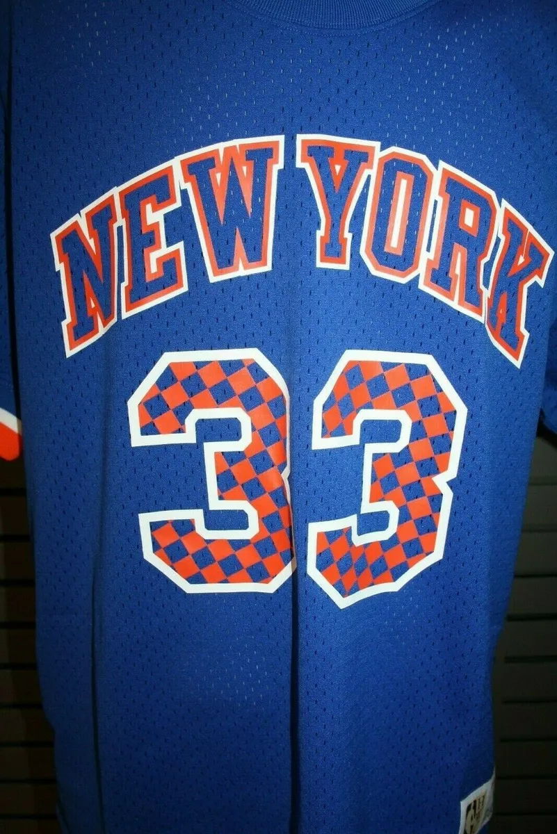 Mitchell & Ness Women's New York Knicks Patrick Ewing #33 NBA Cropped