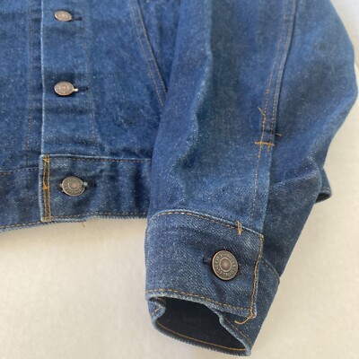 Vintage Levi's Denim Jacket Size 40 L Made In USA 71205 0217 Size