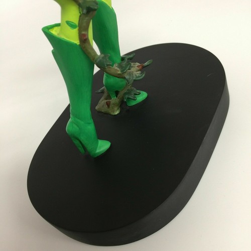 Poison Ivy Figurine. Limited Edit. Warner Brothers Studio. Boxed. Excellent - Picture 5 of 10