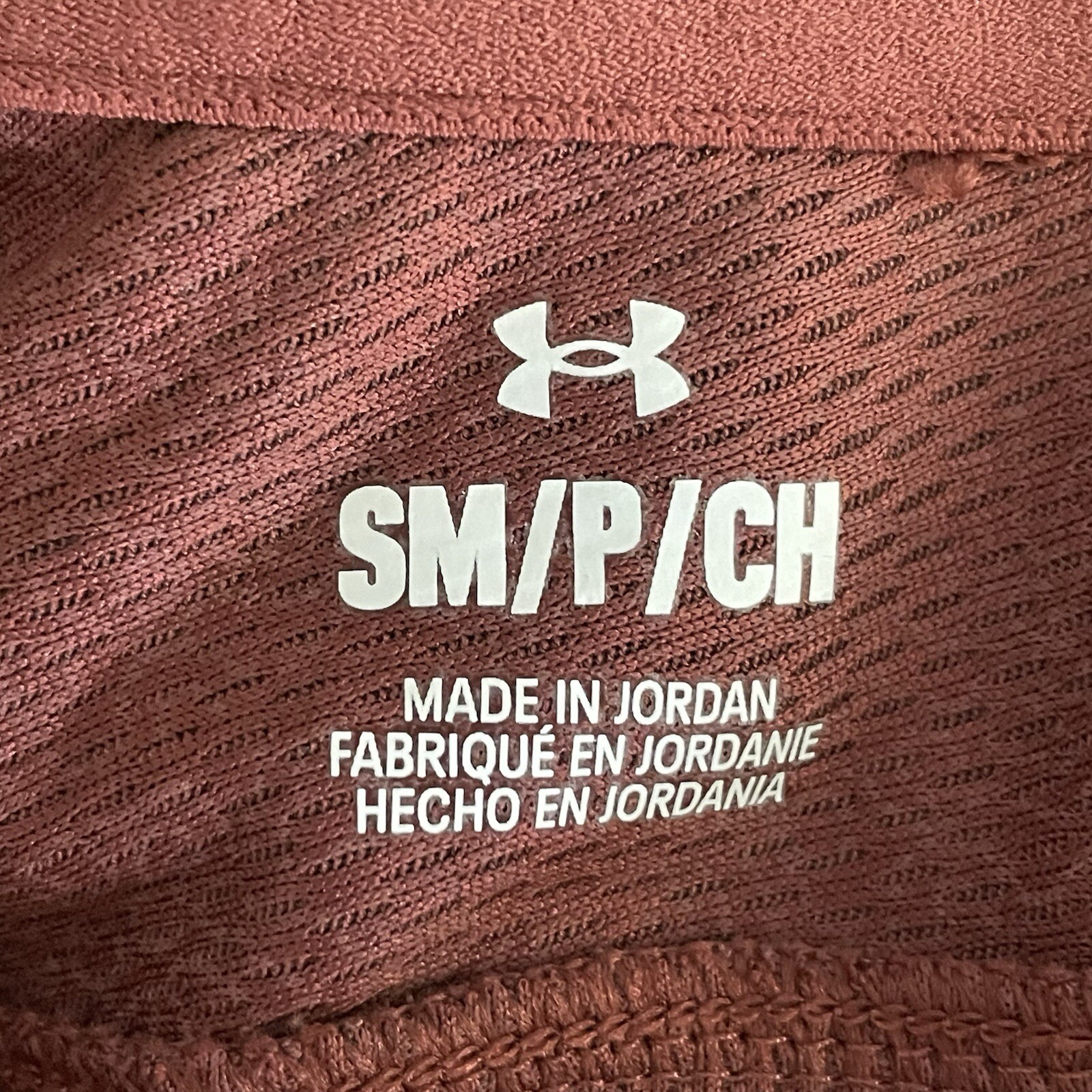 Under Armour Solid Red Lightweight Long Sleeve Pu… - image 4