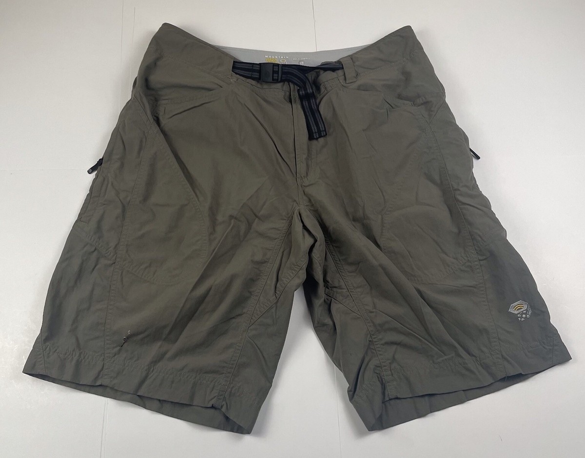 Mountain Hardwear Shorts Men's Large Olive Cargo Pocket Belted
