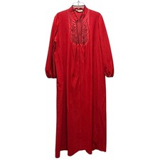 Vintage Collectibles by JCPenney Red Velour Robe Embroidered Floral Zip Gown