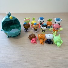 Octonauts Gup-A Mission Blue Vehicle Submarine Toy 14 Piece Lot Figures