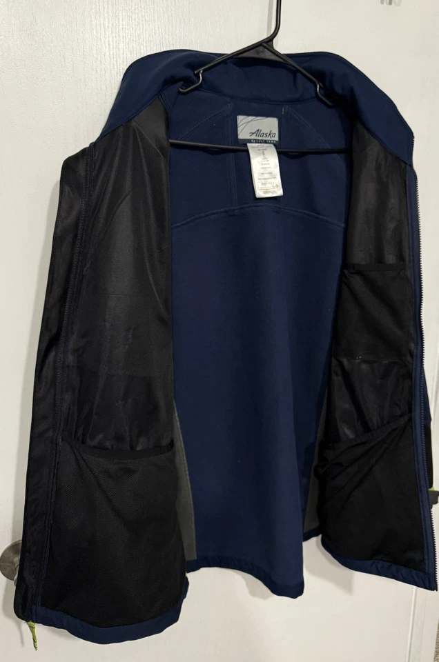 XL Luly Yang Jacket Navy Blue ALASKAN AIRLINES Maintenance Coat No Hood AMFA - Image 4 of 4