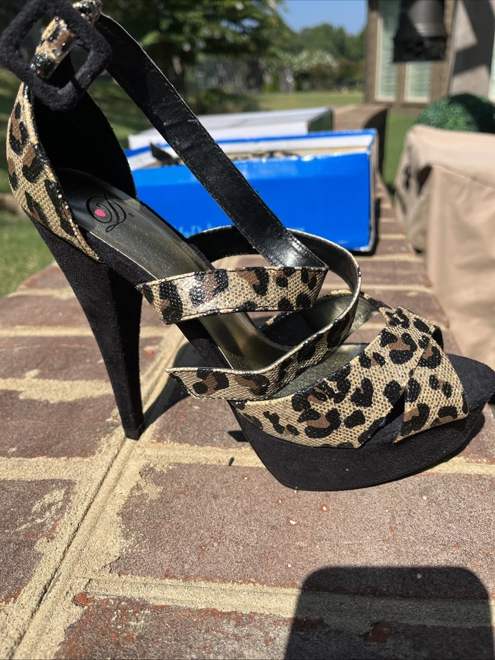 Plataforma de tacón alto para mujer Foto 3 de 4