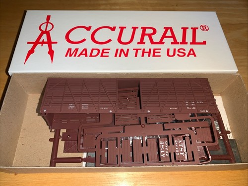 ACCURAIL HO SCALE #4701 Santa Fe 40’ WOOD STOCK CAR KIT NOS
