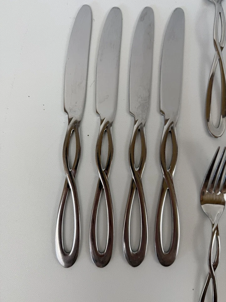 Juego de 20 piezas de cubiertos de acero inoxidable Cambridge Allusion Infinity cucharadita tenedor para ensalada Foto 4 de 4