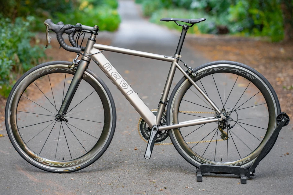 Nevi Spinas LA1 Dura Ace Titanium Road Bike Small Size Carbon Wheels Enve Fork - Image 2 of 4