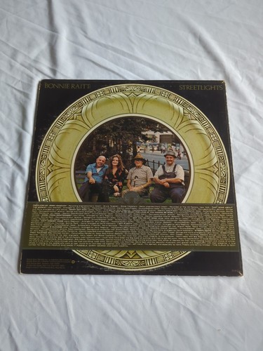 Bonnie Raitt – Streetlights Vinyl Album Warner Bros. Records – BS 2818 - Imagen 2 de 8