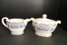 Rare Yale University Blue Creamer and SugarBowl Set by Wedgwood