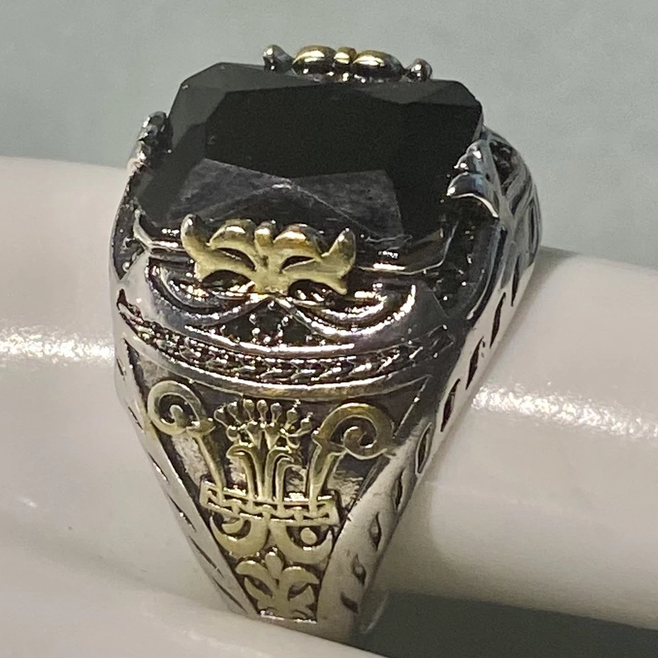 Anillo Sello Francés Tono Oro Cresta Topacio Negro Chapado en Ley Talla 10.5 Foto 2 de 4