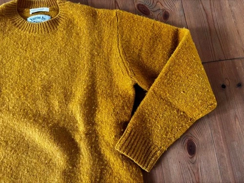 JOURNAL STANDARD x Jamieson's 100% Shetland Wool Sweater Mustard Yellow L image 4