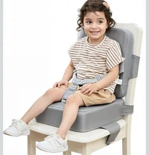 HOMEAL Compact Toddler Booster Seat for Kitchen Chairs Wipeable Sage Green