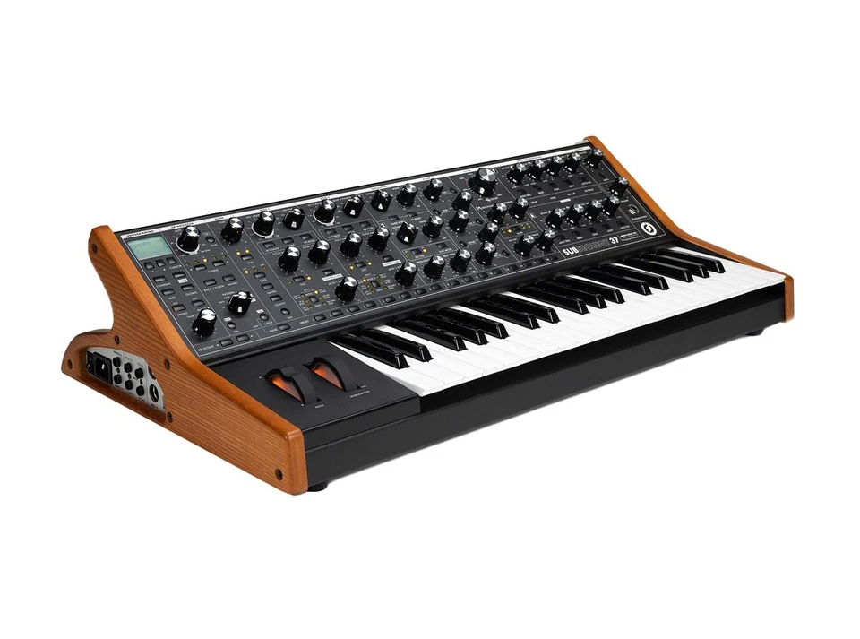 Moog Subsequent 37 Paraphonic Synth SYNTHESIZER - NEW - PERFECT CIRCUIT - Image 2 of 4