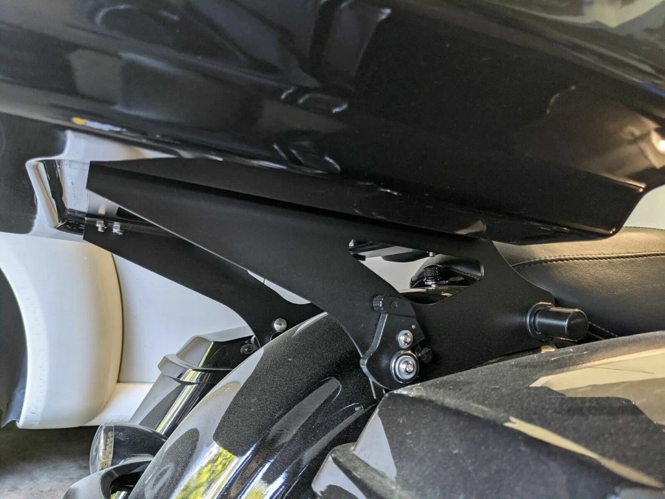 Paquete de equipaje dos soportes de montaje en maletero para Harley Touring Road Glide 14-25 Foto 3 de 4