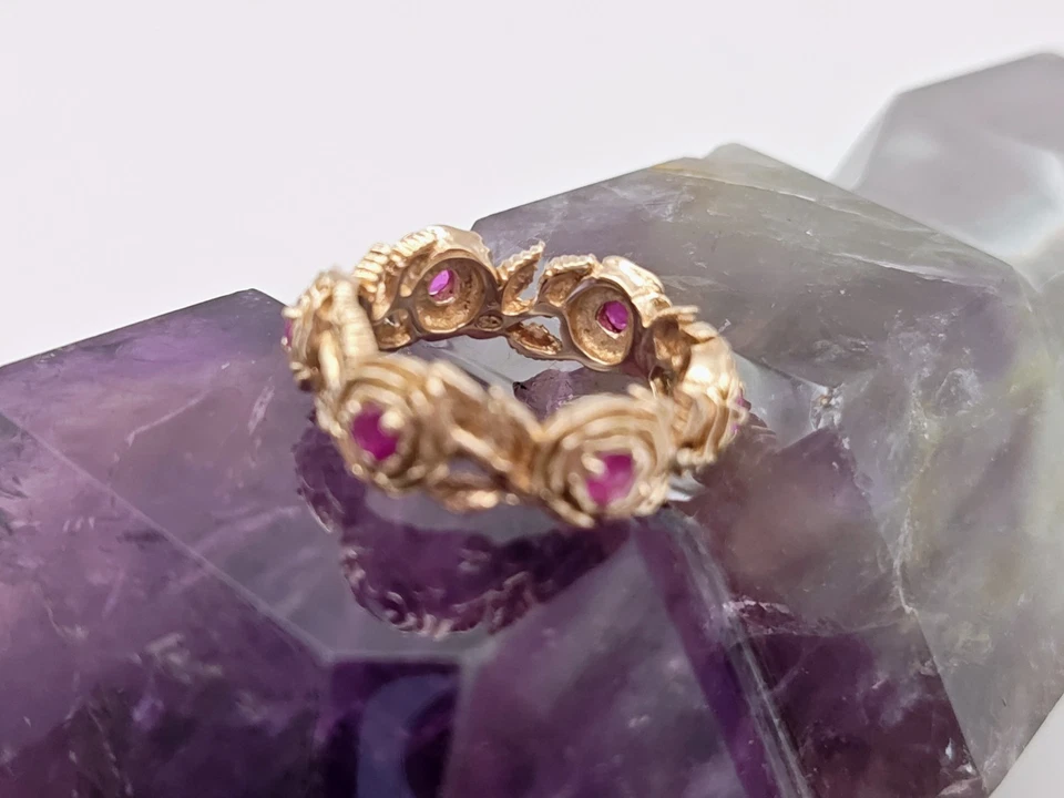 Anillo de eternidad rubí rosa real Stuart Delvin FM oro galés 18k Foto 3 de 4