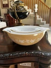 Vintage MCM 1961-62 PYREX Limited Sandalwood Cinderella Mixing Nesting Bowls