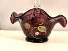 FENTON ART GLASS 2006 VISION ON AUBERGINE 8" RIBBED BRIDE BASKET 7X8"