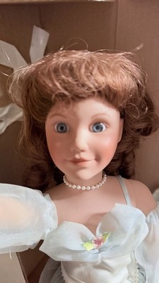 Lee Middleton Melanie Ballerina  17'' #7002 