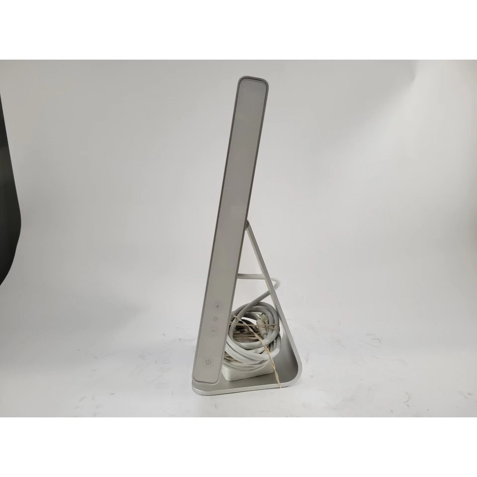 Vintage Apple 20-Inch LCD Cinema Display (Aluminum) A1081 - Tested - Image 3 of 4