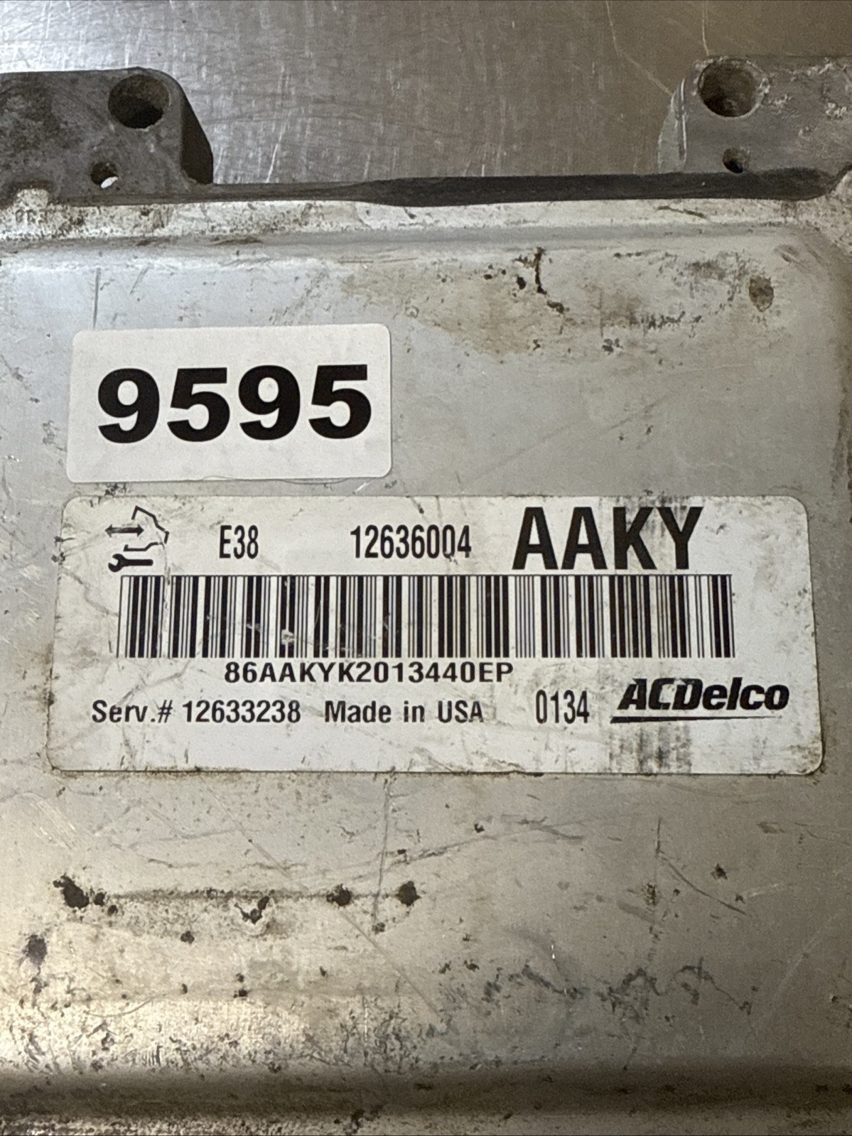 2010 2011 2012 2013 Chevy Silverado Sierra Tahoe Engine Control Module 12636004