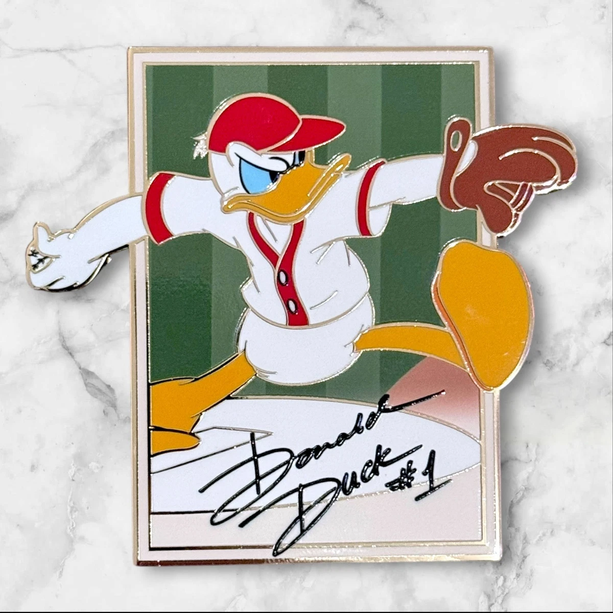 Disney Pin Trading ドナルド 消防士 ピンバッジ ピンズ Rescue Series
