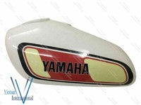 Yamaha XT TT 500 Weiß Lackierter Benzintank Stahl Kraftstofftank Modell 1980