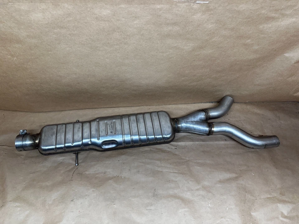 New OEM 2020-2022 Range Rover Sport 3.0L Resonator & Pipe Land Rover LR125186 Foto 4 de 4