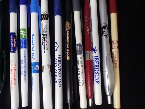 (40) Vintage Advertising Ball Point Pens Hotels Inns Resorts Lodging Lot 18 - Picture 3 of 10