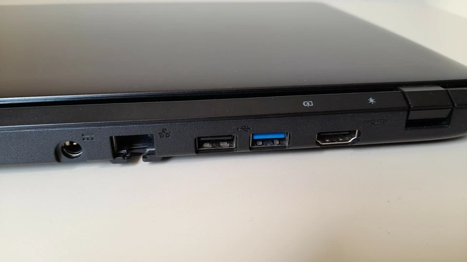 PC portatile notebook Acer TravelMate B115-M 4G ram, SSD, win 10 pro WIFI - Immagine 4 di 4