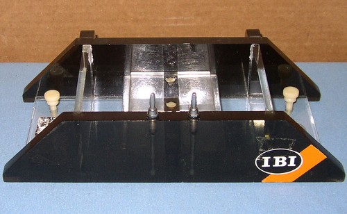 IBI International Biotechnologies QSH 50000 Gel Horizontal Electrophoresis Tank - 第 1/8 張圖片