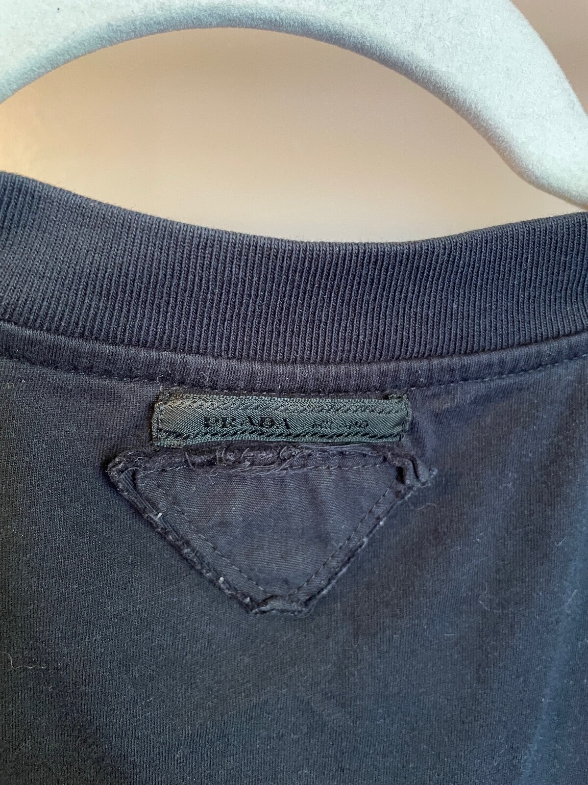 Prada solid black essential medium t-shirt - image 3