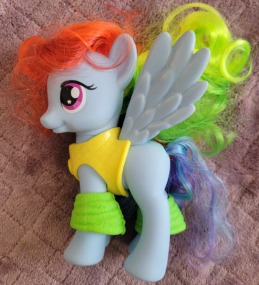 My Little Pony G4 - 2010 - Friendship is Magic - RAINBOW DASH