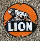 Vintage Lion Oil Company Porcelain 12” Round Sign Pump Plate