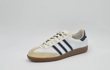 *TOP* Vintage 1993 Adidas Universal Made in Slovenia UK 8 / EUR 42