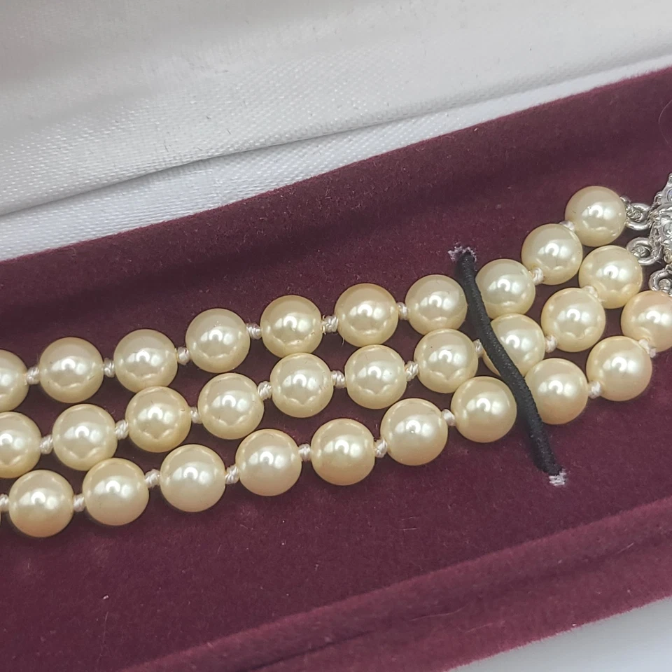 Pulsera Camrose Kross JBK imitación perla azul estrás clásica con caja firmada 8" Foto 3 de 4