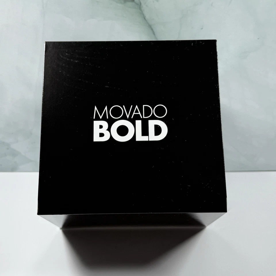 Novo Relógio Movado Bold Pulseira de Ouro de Dois Tons 3600129 - Imagem 4 de 4