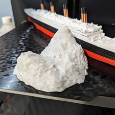 Split In Half Titanic Bath Boat And Pool Toys Break In Half RMS Titanic Toys