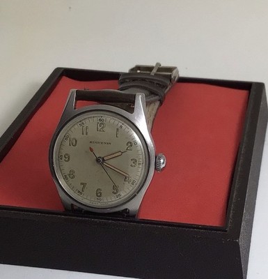 Vintage HUGUENIN Cal. ETA 1080, 17J, Military Type, Ca. 1940s