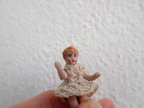 Antique,Carl Horn,Hertwig,tiny wire jointed doll,all orig.German bisque 1 1/2'' - Picture 19 of 23