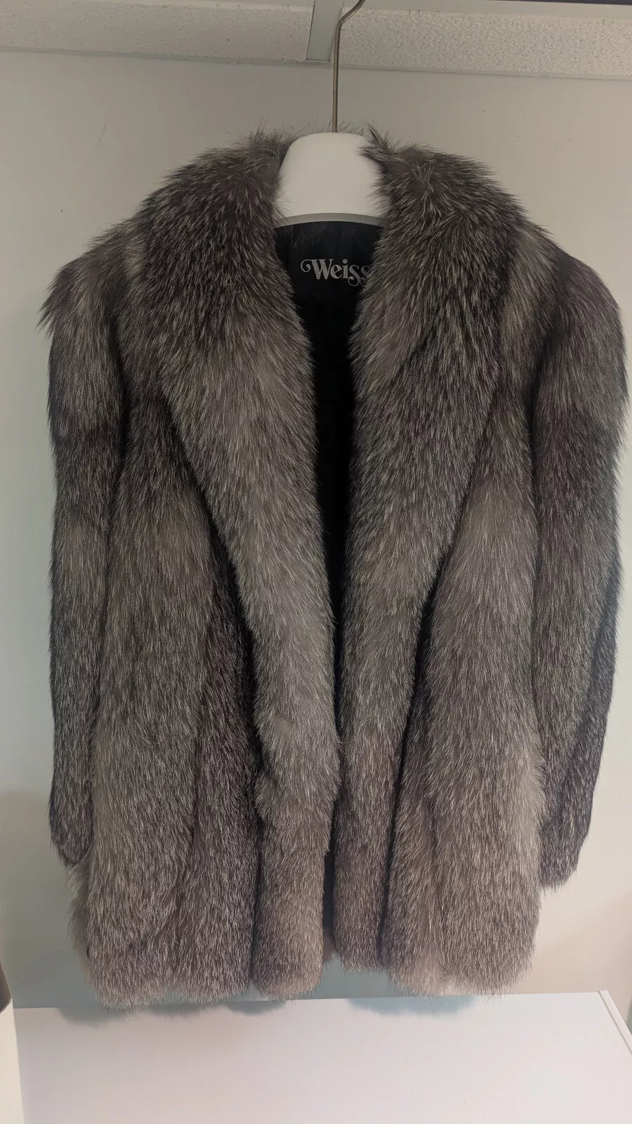Authentique manteau renard Christain Dior vintage années 80 avec chapeau manchette femme moitié