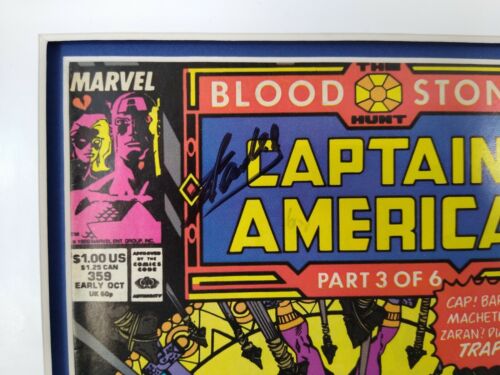 Marvel Captain America Comic Signed by Stan Lee & Joe Simon in 19 x 12 Display - Picture 7 of 10