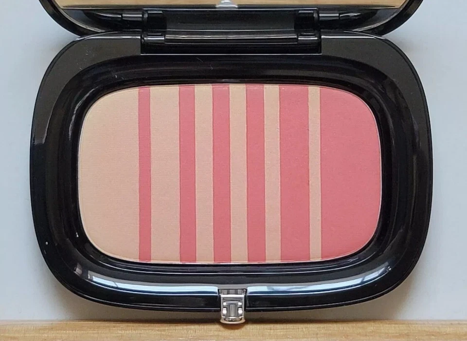 Marc Jacobs 502 LINES & LAST NIGHT Air Blush Soft Glow Duo (0.282 盎司) — 第 2/3 张图片